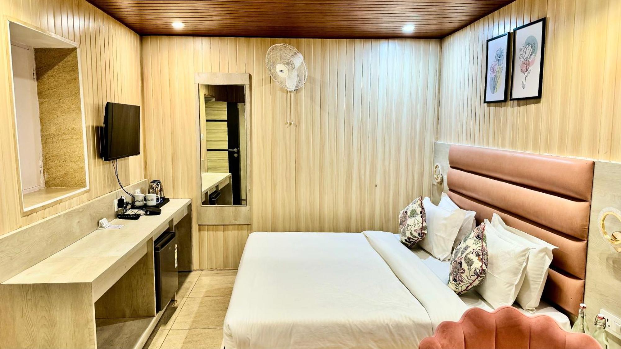 Hotel Pride Inn - 800 Mts From Mall Road Mussoorie Exteriör bild