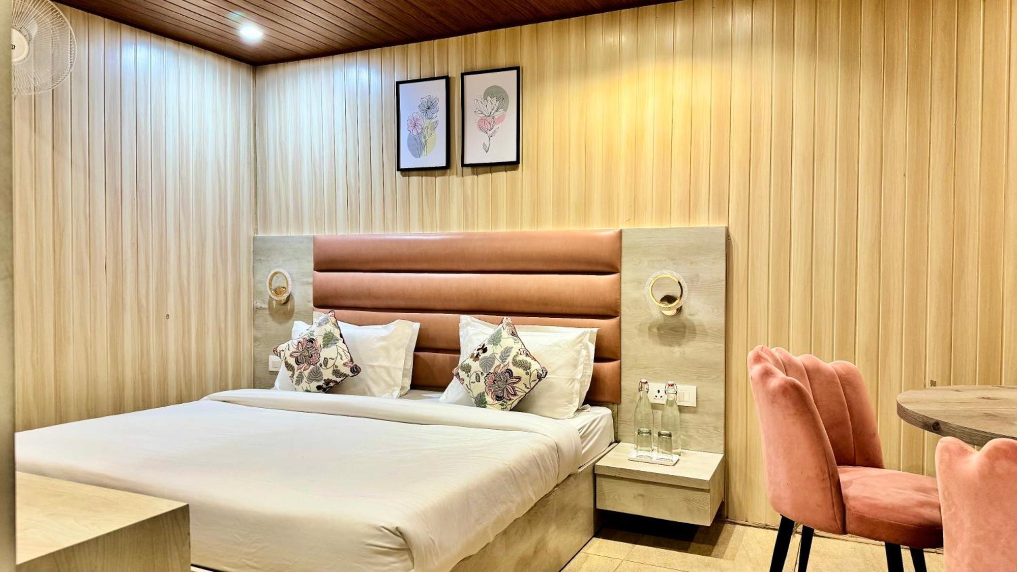 Hotel Pride Inn - 800 Mts From Mall Road Mussoorie Exteriör bild