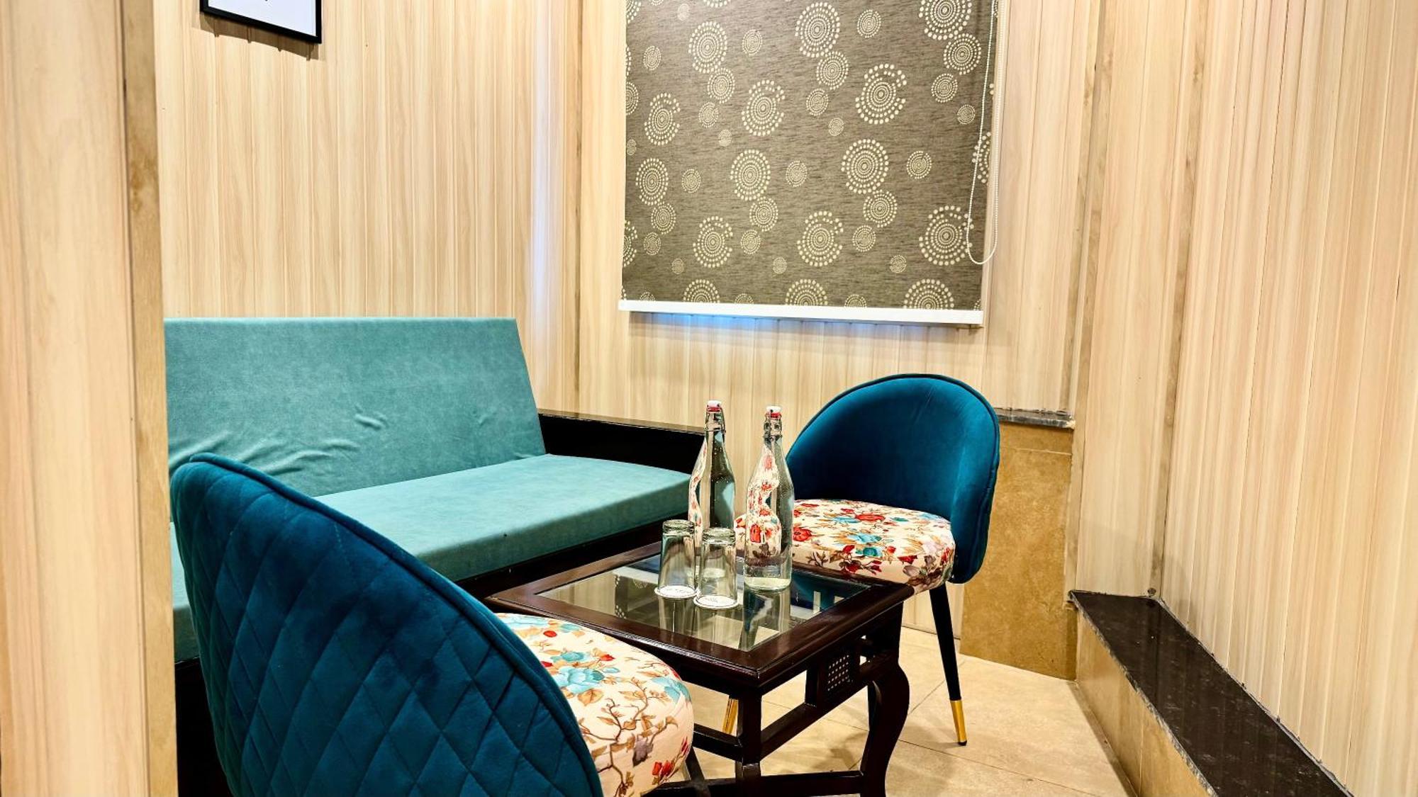 Hotel Pride Inn - 800 Mts From Mall Road Mussoorie Exteriör bild