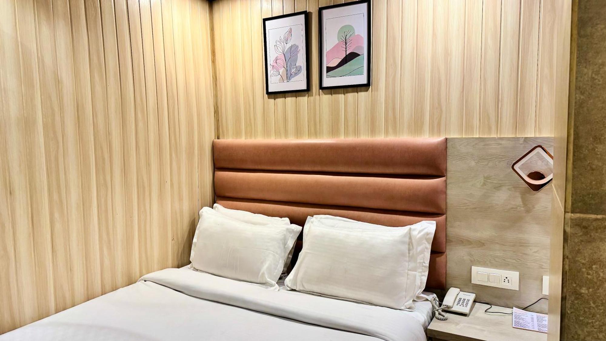 Hotel Pride Inn - 800 Mts From Mall Road Mussoorie Exteriör bild