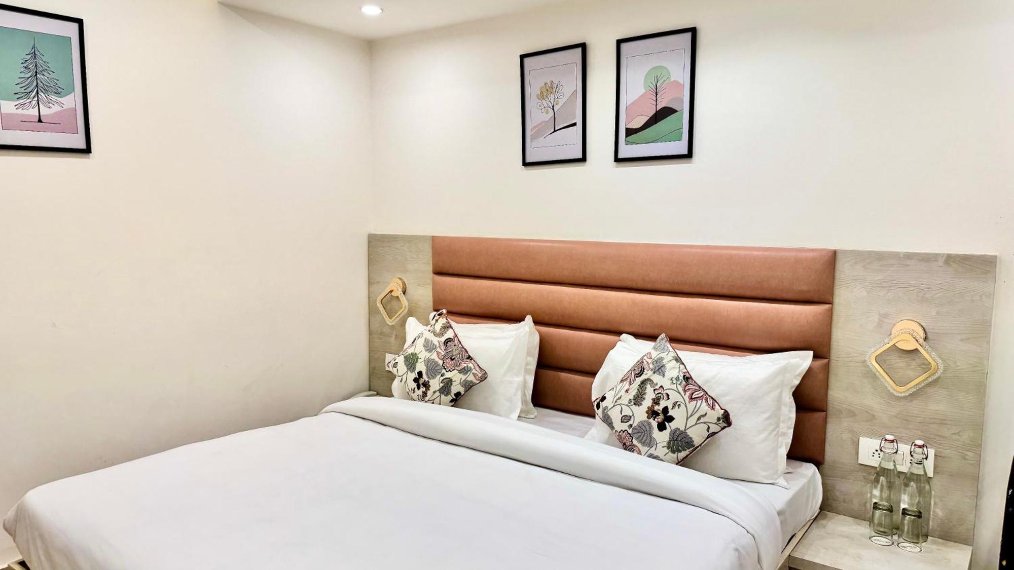 Hotel Pride Inn - 800 Mts From Mall Road Mussoorie Exteriör bild