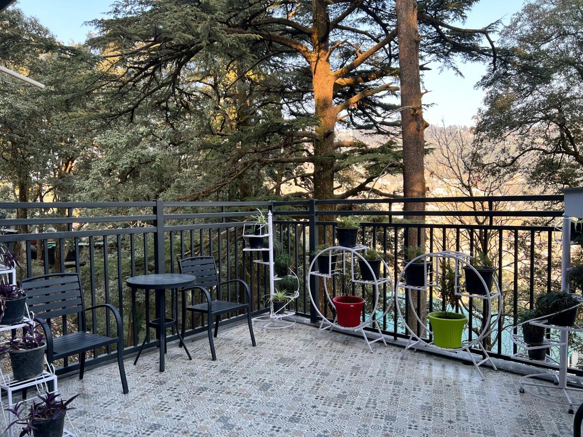 Hotel Pride Inn - 800 Mts From Mall Road Mussoorie Exteriör bild